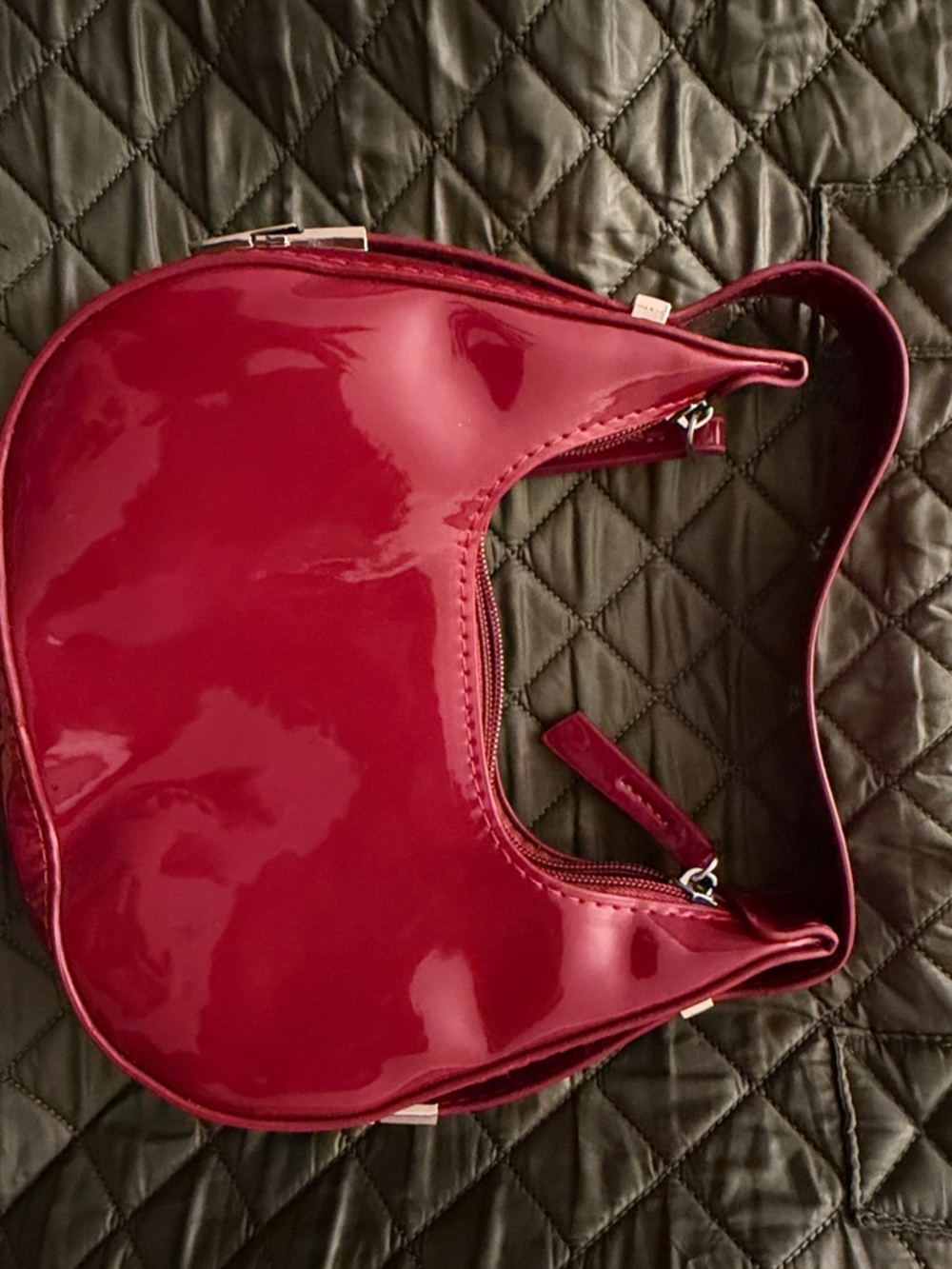 Fashion Nova Patent Shoulder Bag in Cherry
